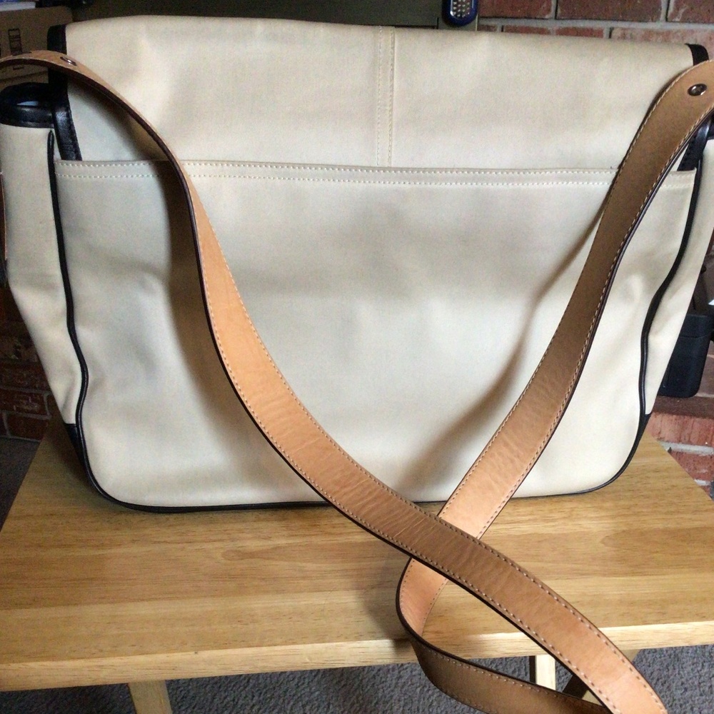 Large Coach Computer Bag/Purse - Picture 2 of 5
